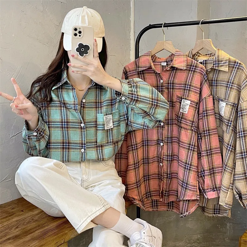 Plaid Women Shirts Autumn Fashion Loose Lantern Sleeve Korean Turn Down Collar Female Button Up Tops Causal Pocket Shirts